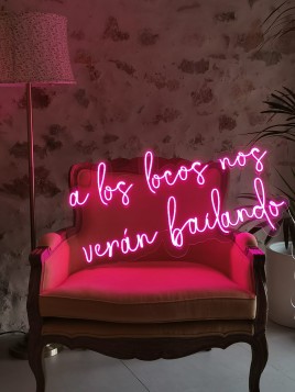Alquiler neon-a-los-locos-nos-veran-bailando